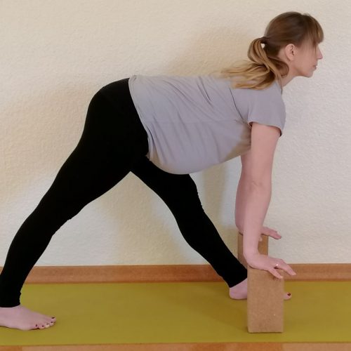 Parshvottanasana, Yoga für Schwangere